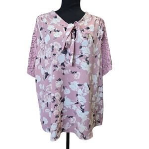 ⭐️Adrienne Vittadini Pink Floral V- Neck Blouse Sz 2X